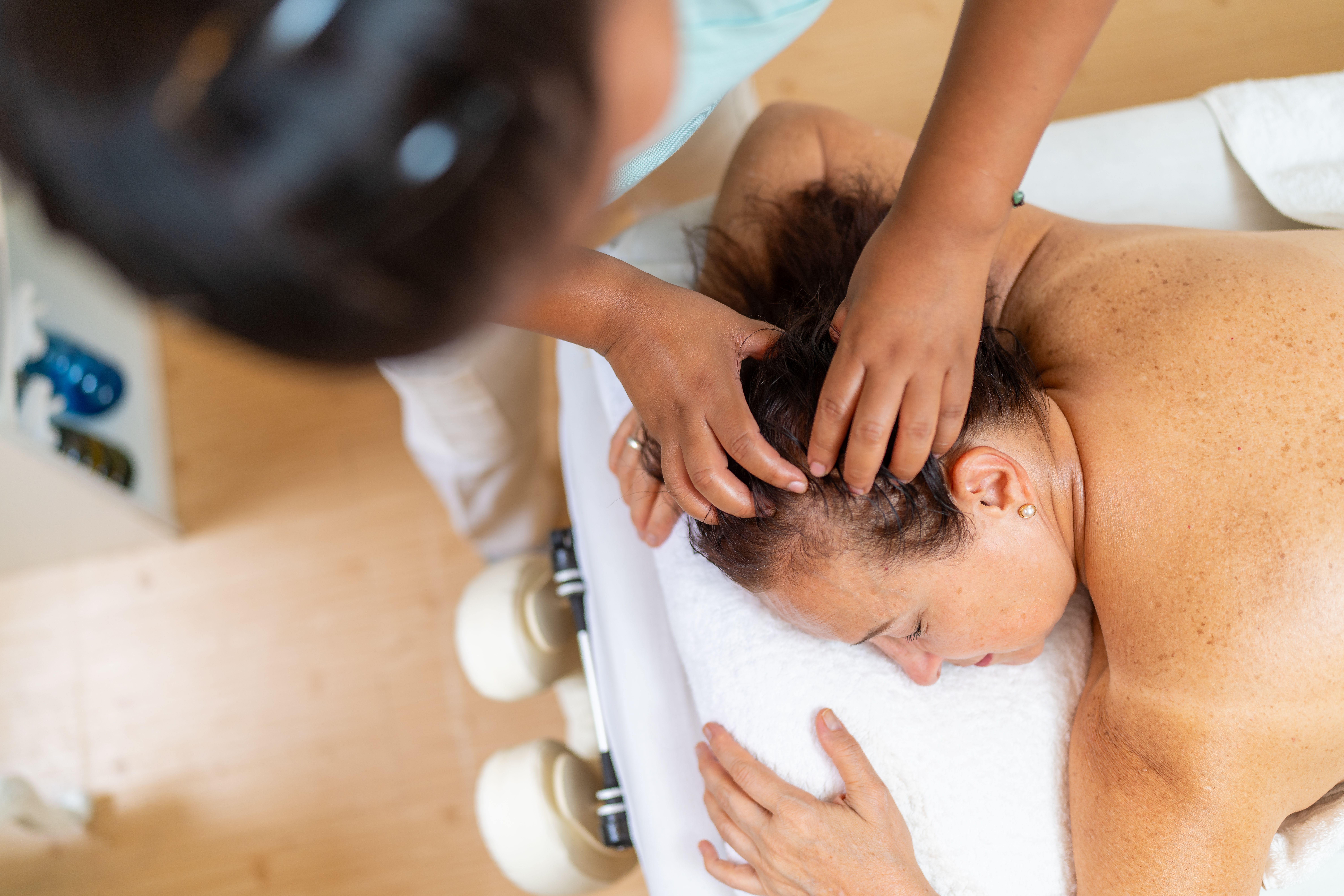 Masaje Cráneo Facial 25'
